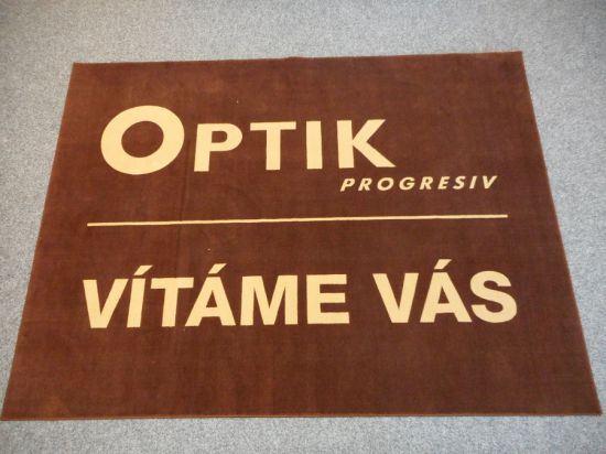 Logo v koberci - 