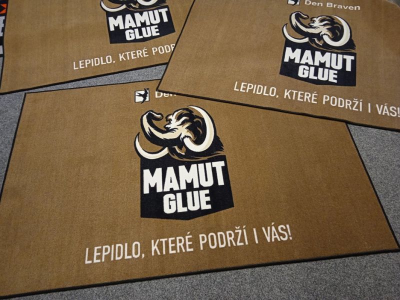 Logo v koberci - Reklamní koberce a rohožky