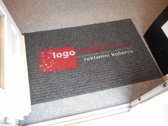 Logo v koberci - 